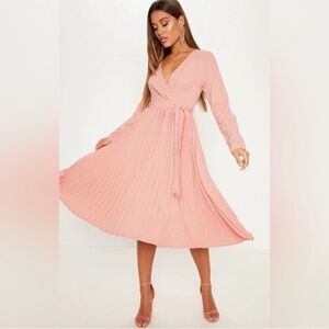 PrettyLittleThing Blush Long Sleeve Dress